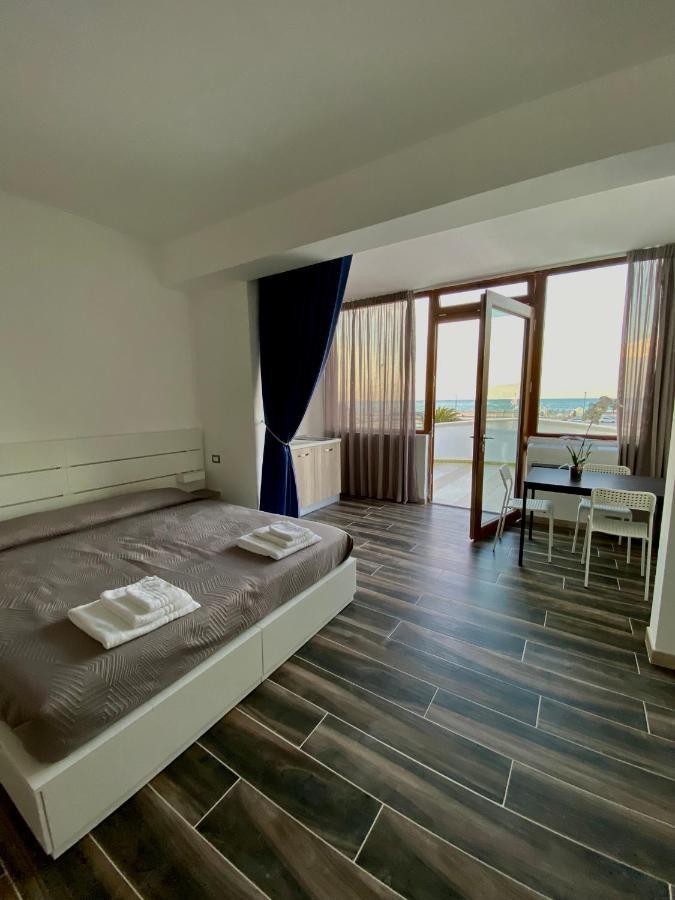 Manfredi Sea Room Vieste Exteriér fotografie